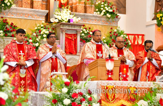 Bondel church feast